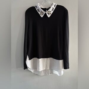 Frank Lyman Design Black and White Blouse with Embellished Collar